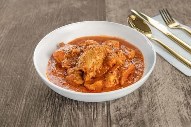 Bhuna Chicken Tray.