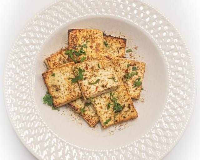 Reshmi Tandoori Paneer Tray.